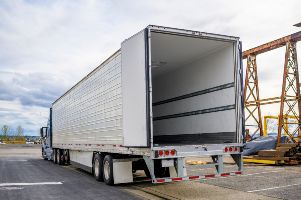 empty trailer for semi-truck